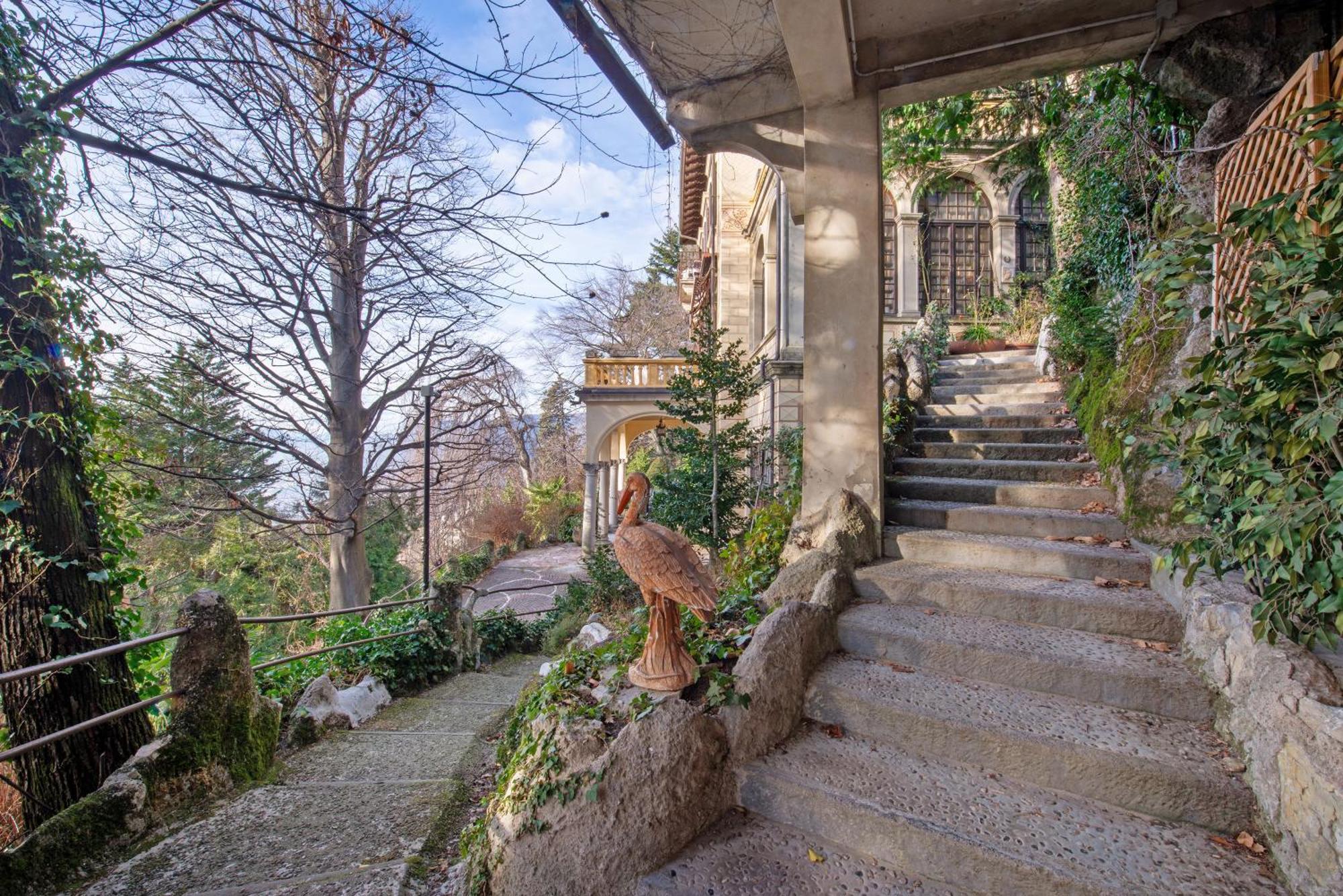 App Mughetto In Villa Marchello Brunate Exteriör bild
